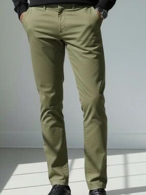 TAYLRD Olive Green Tech Chino Pants Men 32x30